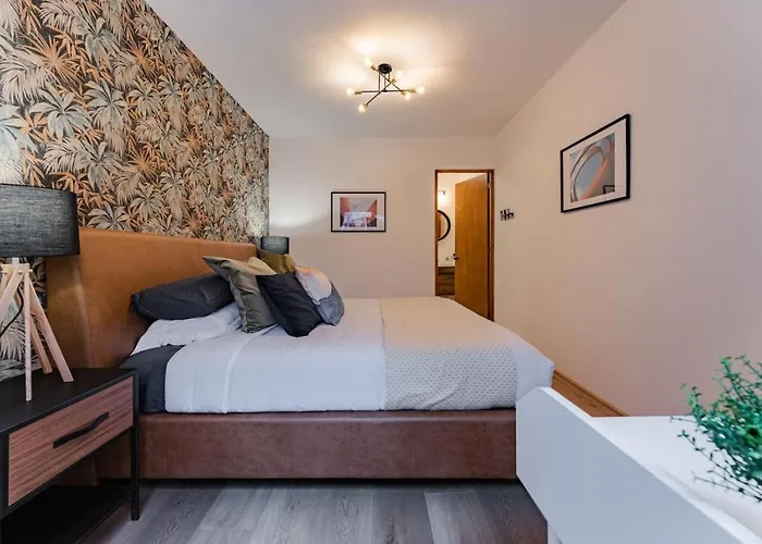 Anzures-polanco Mansion, Group Dining & Parking